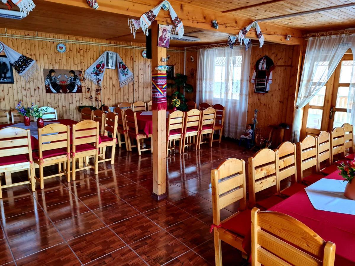 Pensiunea Sanziana Hotel Oradea Luaran gambar