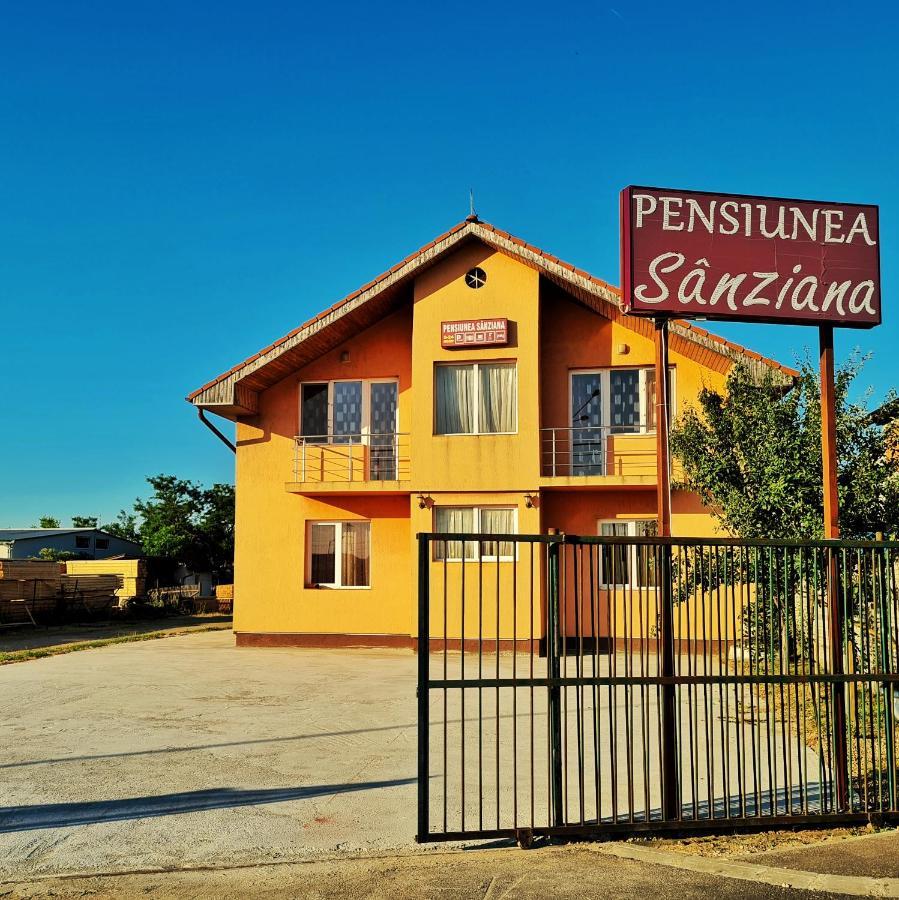 Pensiunea Sanziana Hotel Oradea Luaran gambar