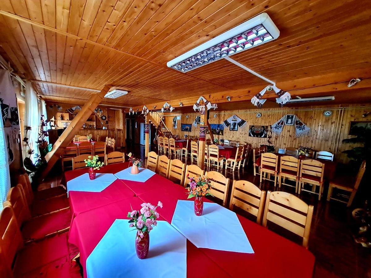 Pensiunea Sanziana Hotel Oradea Luaran gambar