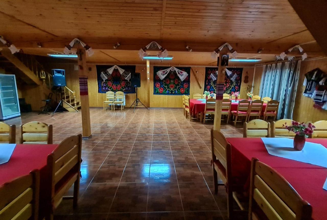 Pensiunea Sanziana Hotel Oradea Luaran gambar